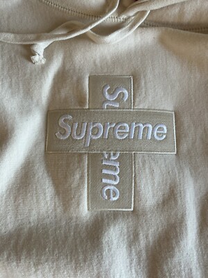 Supreme Cross Box Logo Hooded Sweatshirt “Natural” Size Supreme Cross Box Logo Hooded Sweatshirt “Natural” Size