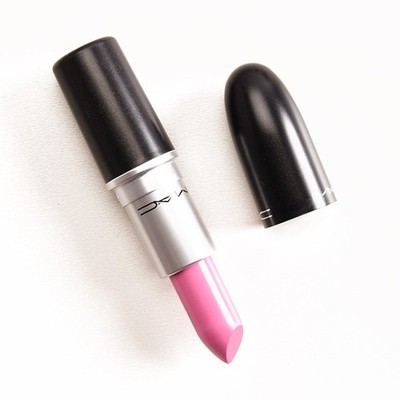 MAC Amplified Lipstick - SAINT GERMAIN (light Pink) - neu verpackt RAR