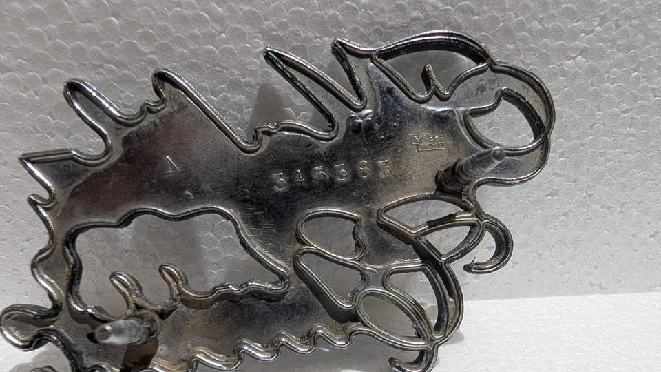 EMBLEMA PARRILLA ORIGINAL CHEVROLET MALIBU CLASSIC MEDIADOS AÑOS 70 Foto 4 de 4