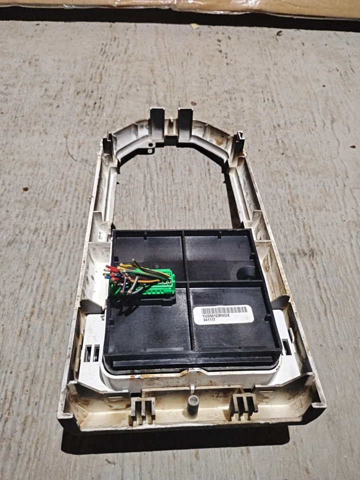 Land Rover LR3 2005-2007 consola central bisel panel moldura interruptor terreno Foto 4 de 4