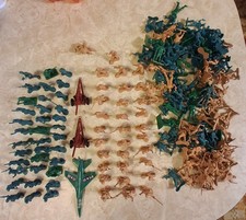 Army Command 100 Pieces Plastic Soldiers Green Brown Ja-Ru Toys