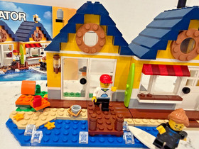 Retired 2017: LEGO CREATOR: Beach Hut (31035)