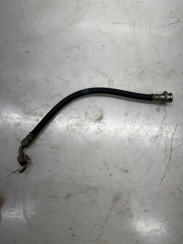 Nissan Murano 2017-2024 OEM línea de manguera de freno lateral del pasajero trasero derecho Foto 4 de 4