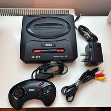 Sega Mega Drive 2 Console / Works but has issues / Inc Controller