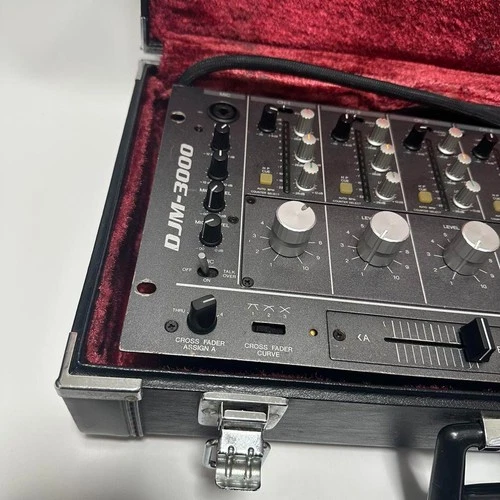 Pioneer DJM-3000 DJ Mixer Professional DJ Equipment w/Hard case Operation OK