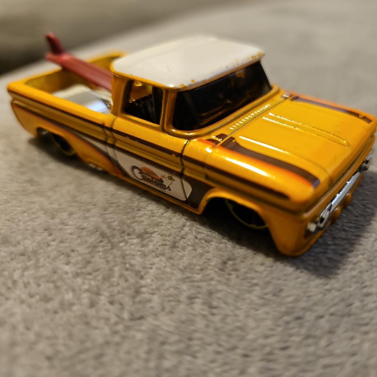 ホットウィール CUSTOM 62 CHEVY PICKUP Hot Wheels Custom 62 Chevy Pickup Truck W/Surfboard | eBay