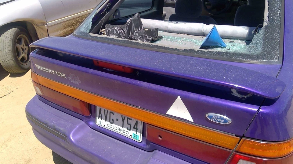 1993 1994 1995 1996 Ford Escort Rear Spoiler Back Wing Oem Purple - Image 2 of 4