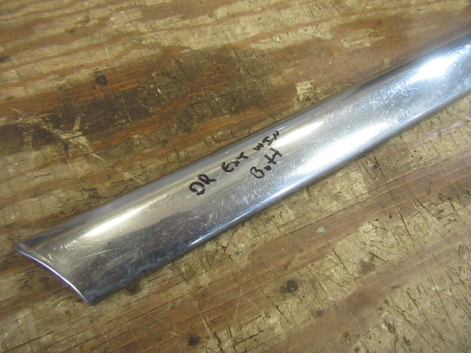 Ford Crestline 1952 1953 2 puertas techo rígido cuarto ventana carrocería moldura DR Foto 2 de 4