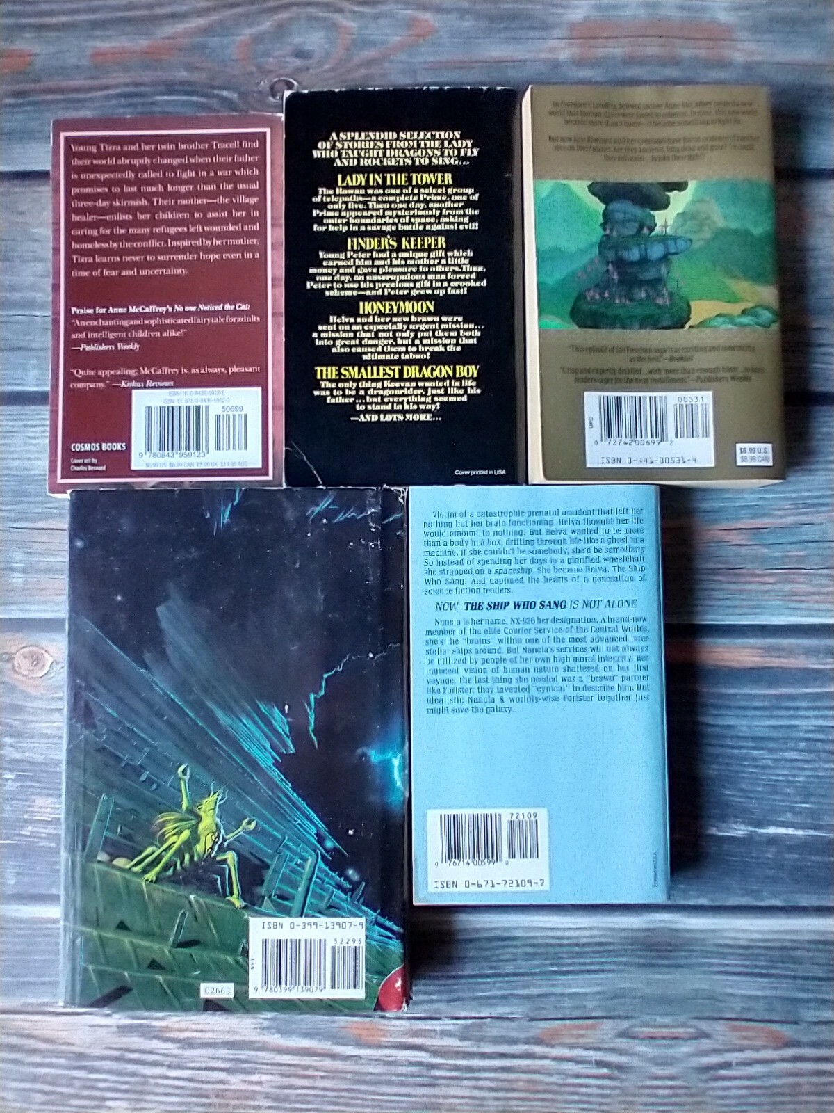 Anne McCaffrey Books Lot of 5 Get Off Unicorn Lyon's Pride PartnerShip Horses