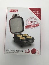 DASH Egg Bite Maker Fast Heating w/ 4 Silicon...