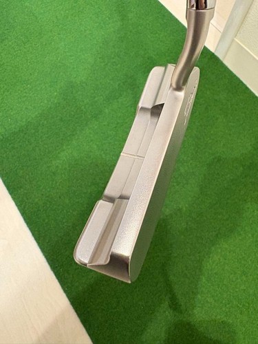 SCOTTY CAMERON STUDIO STAINLESS NEWPORT 2.5 34in Putter RH STABILITY With H/C - Picture 6 of 10