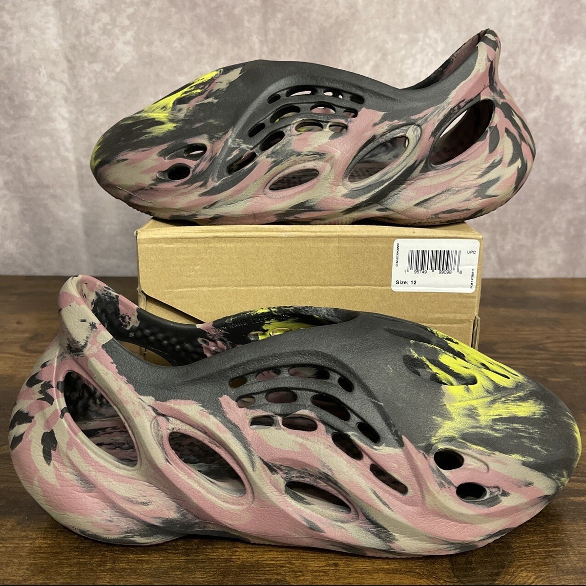 Adidas Yeezy Foam RNNR Runners MX Carbon Size 12 IG9562 Authentic