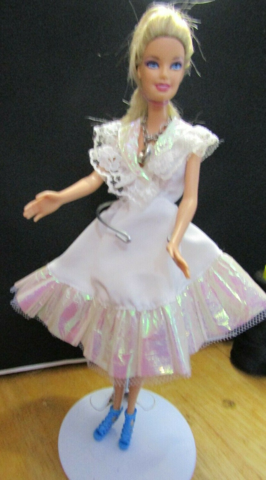 Picture 2 of 5