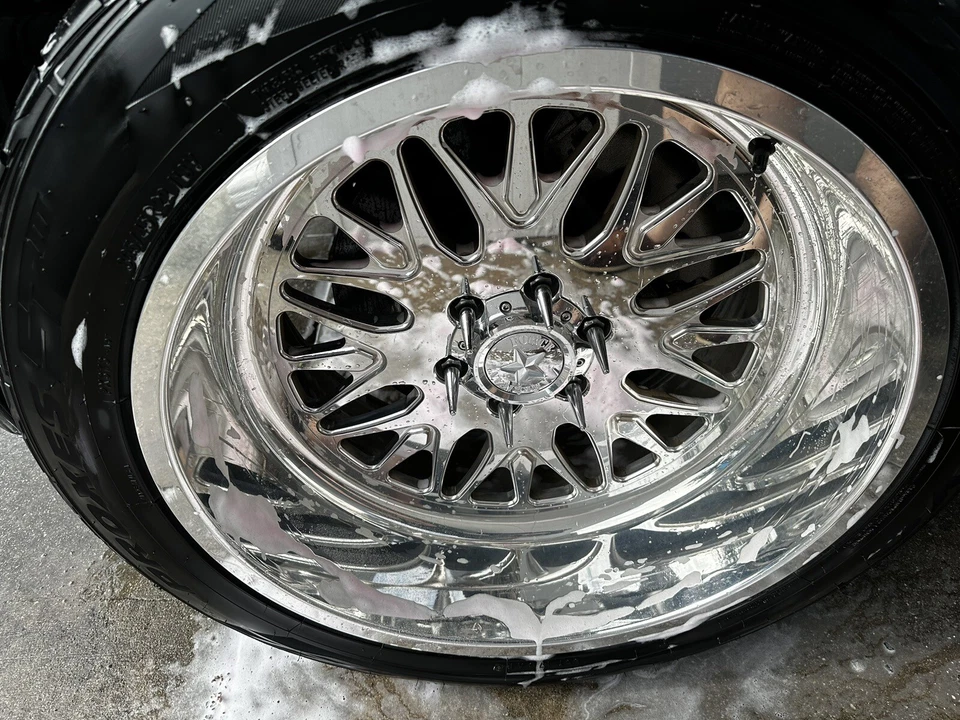 american force wheels 22x12 6 lug - Image 3 of 4