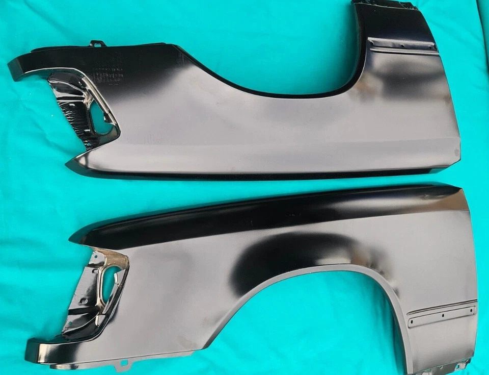 Guardabarros delantero izquierdo + derecho mercedesbenz w124 1985 - 1996 Foto 3 de 4