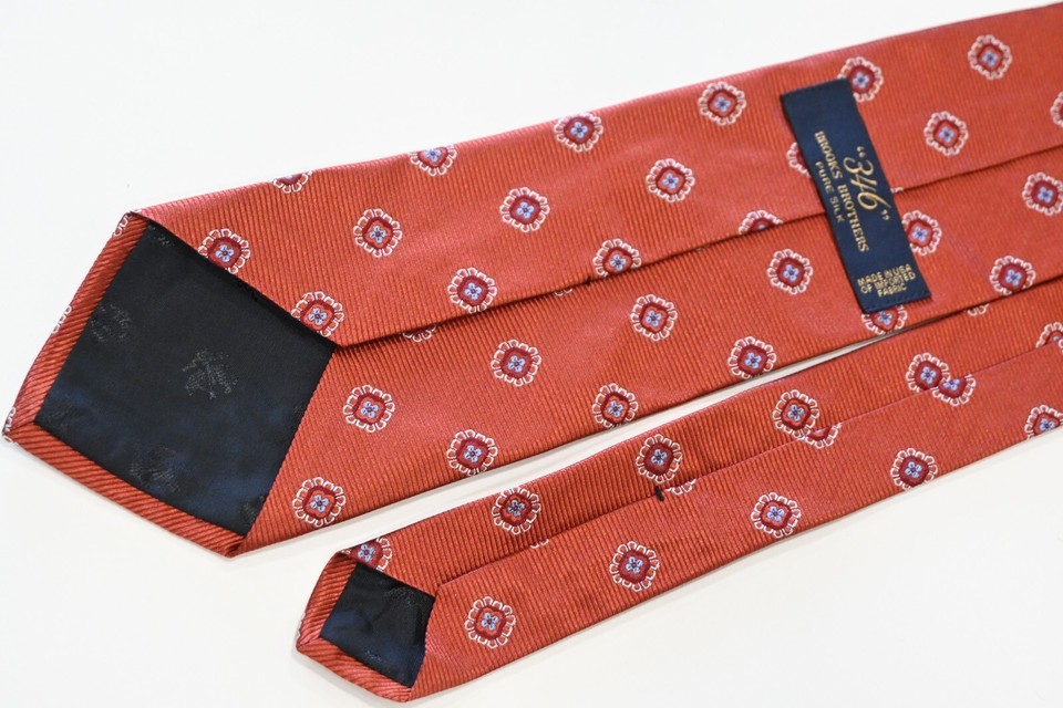 Brooks Brothers Orange Men's Neck Tie W 3 1/4 " BY L 59 " made in USA