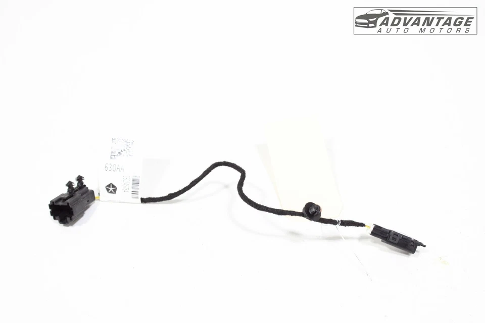 20-24 CHRYSLER VOYAGER FRONT LEFT DOOR HANDLE COURTESY LIGHT LAMP W/ WIRE OEM - Image 2 of 4