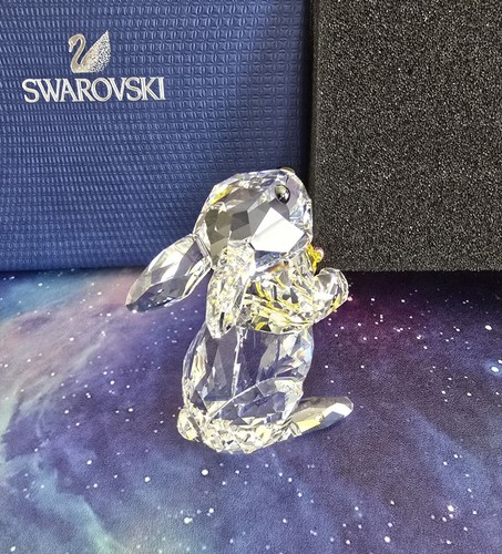 Swarovski Rabbit Bunny with Yellow Easter Egg Crystal Figurine - Retired - NIB - Picture 5 of 11