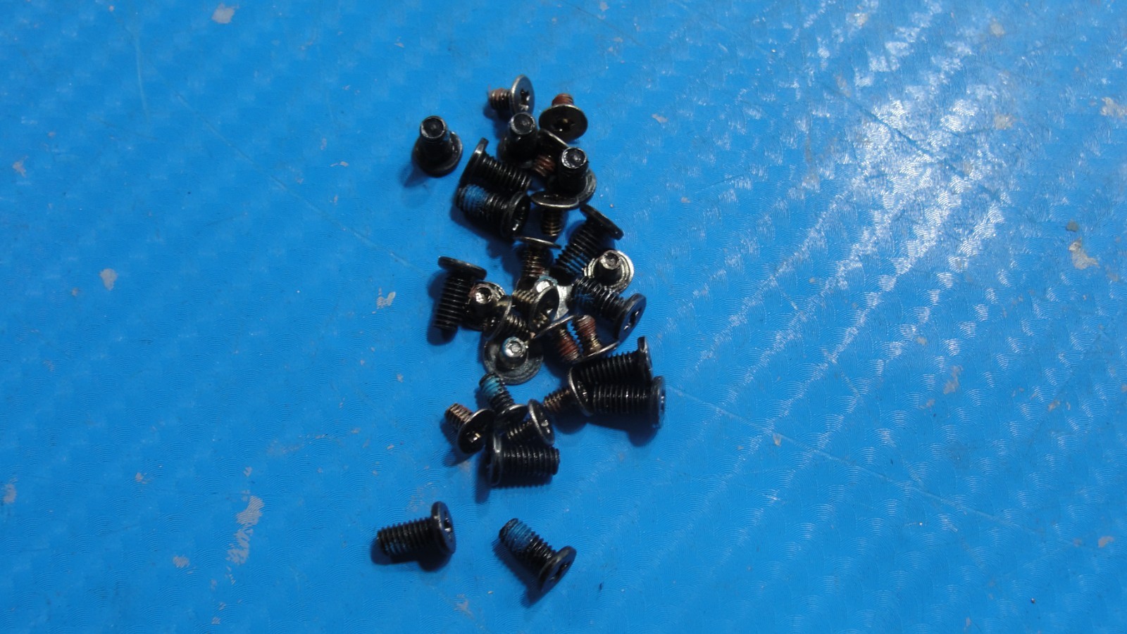 HP Envy x360 15.6” 15-cp0053cl Genuine Screw Set Screws for Repair ScrewSet