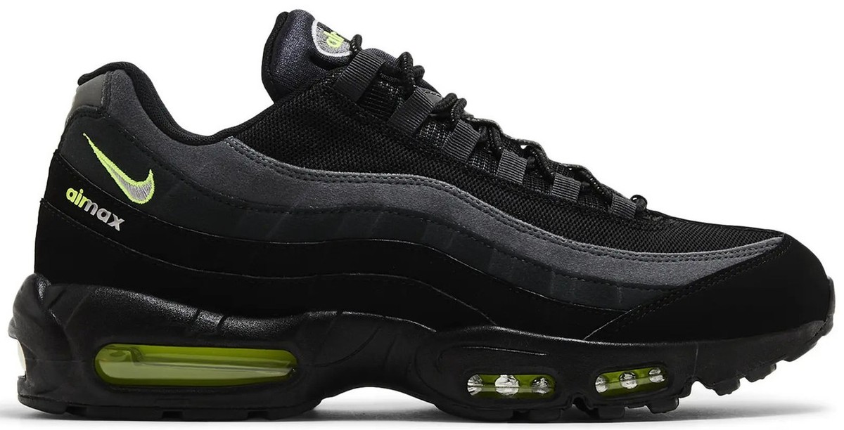 Preços baixos em Nike Air Max 95 Retro Logo - CV1635-002 | eBay Preços baixos em Nike Air Max 95 Retro Logo - CV1635-002 | eBay