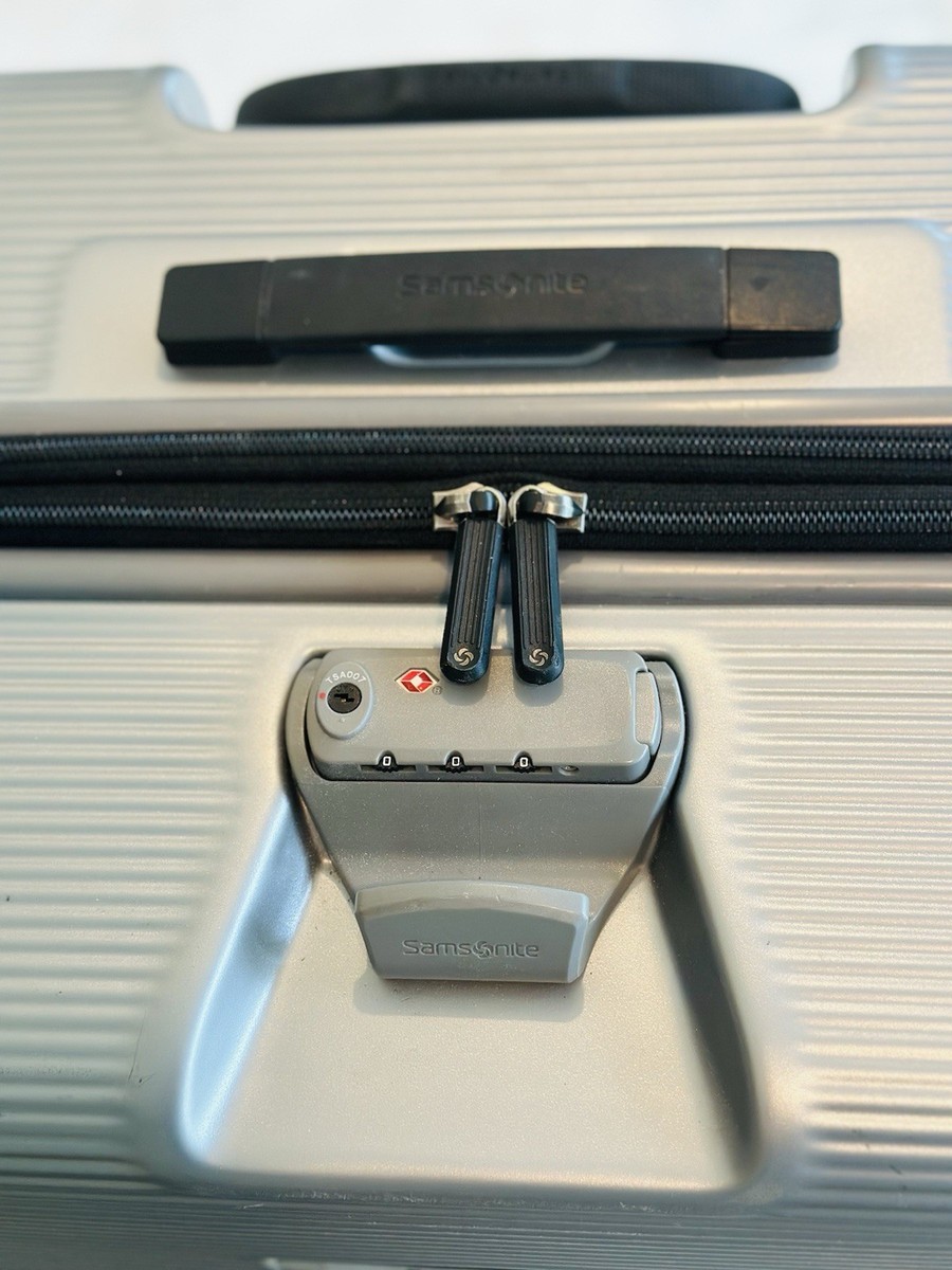 Lot of 7 Replacement Zipper Pulls Sliders for Samsonite Element