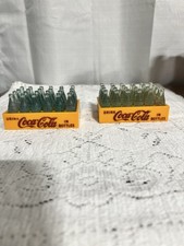 Lote de 2 Botellas de Coca Cola Miniatura Vintage Estuche Amarillo Caja Coca-Cola ~ Era Años 50