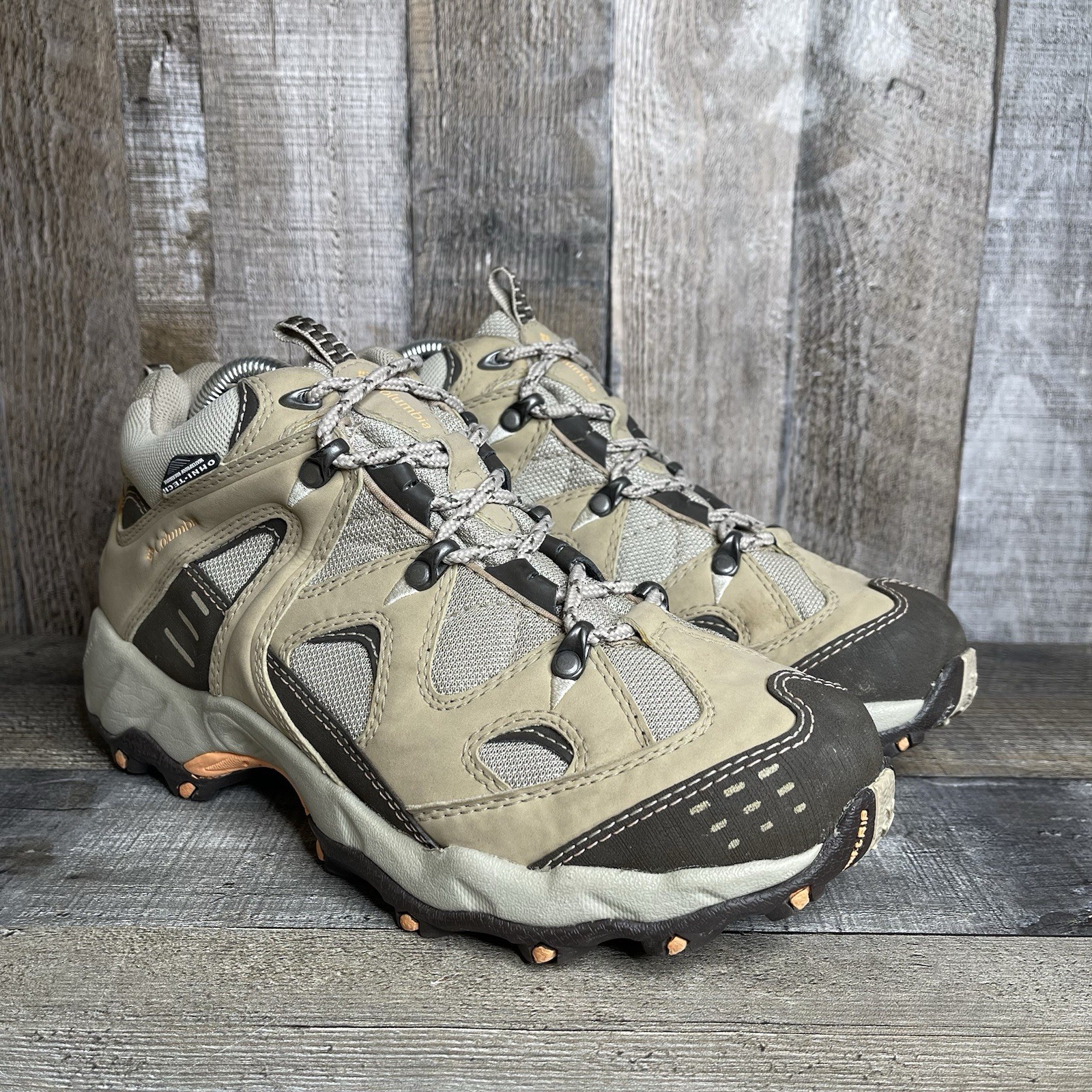 Womens Columbia Pagora Mid Omni-Tech Beige Athletic Hiking Boots Shoes Sz 8.5