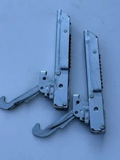 GE Model JGBS30DEK2BB Gas stove Oven Door Hinges