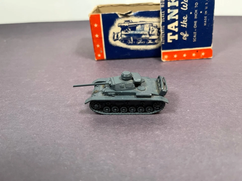 Vintage Authenticast Comet WWII GERMAN PZKW III TANK MK 5100 Metal Tanks - Image 4 of 4