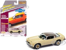 1975 CHEVROLET CAMARO LT CREAM BEIGE 1/64 BY JOHNNY LIGHTNING JLCG033-JLSP390 B