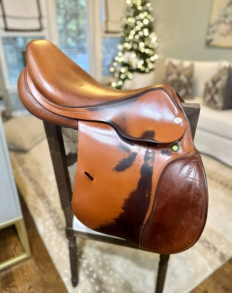 Usado en Excelente Condición 17” PRESTIGE Zorro Rojo Contacto Cercano Salto Sillín-Cuero Castaño Foto 2 de 4