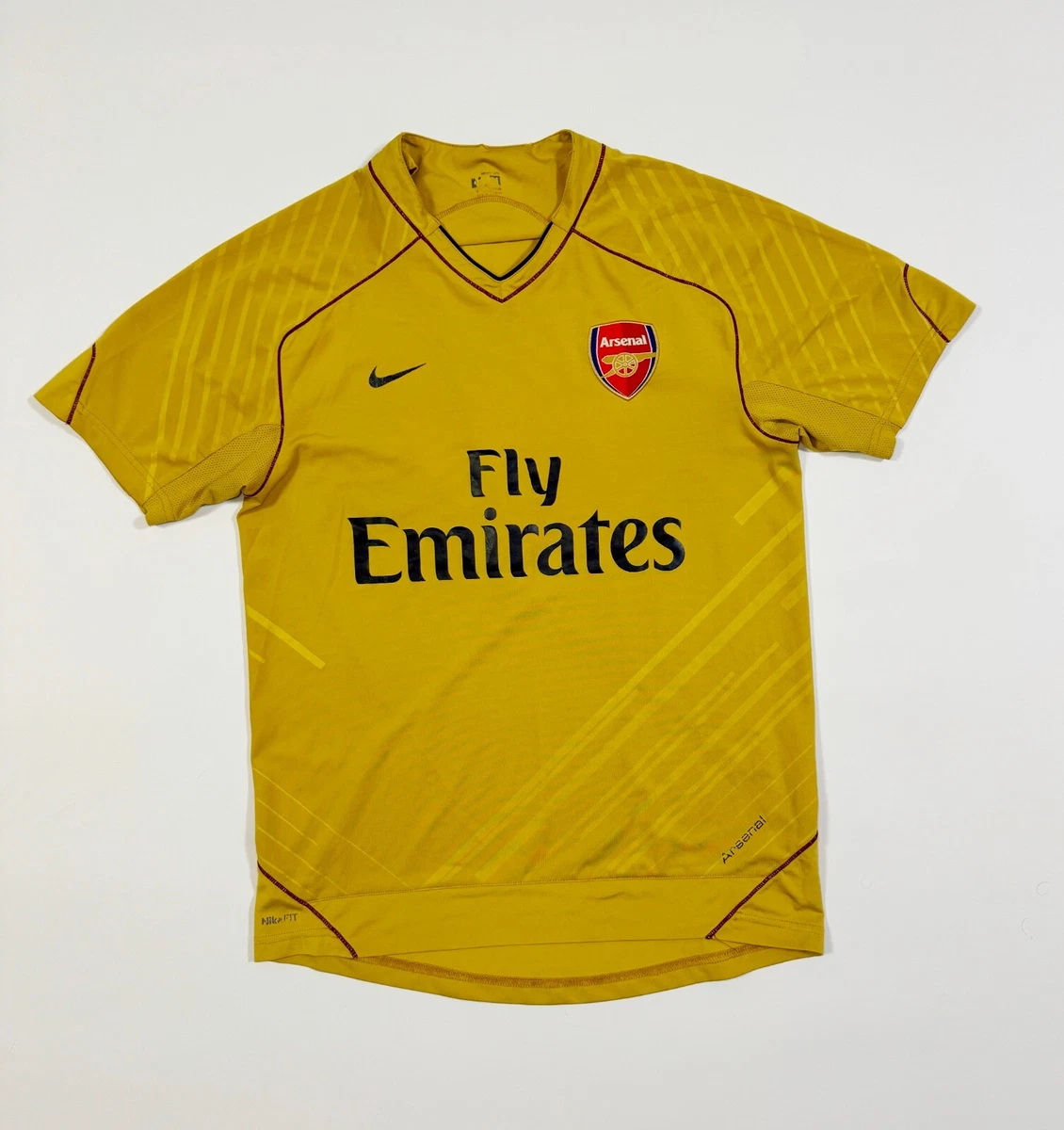 Nike Arsenal イエローユニフォーム Arsenal 1996 - 1997 away vintage football shirt jersey Nike #8