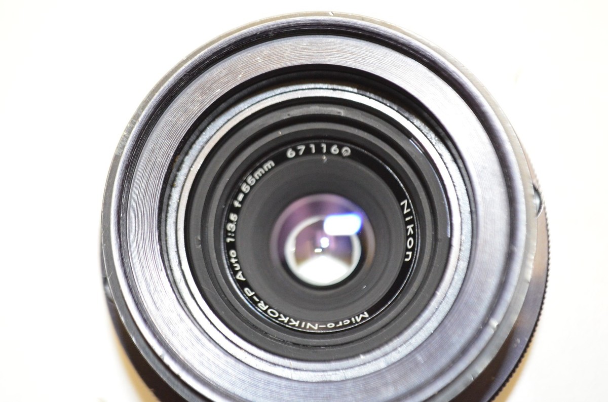 Vintage micro - NIKKOR - P Auto 1:3.5 f = 55mm Nikon Camera