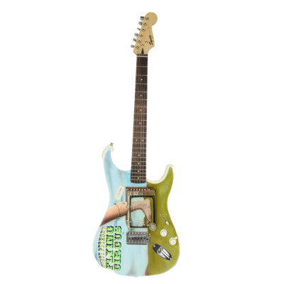Monty Pythons Flying Circus Fender Squier Bullet Strat Electric Guitar w/Gig Bag