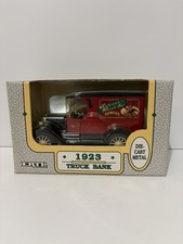 Ertl 1992 Anheuser Busch / Budweiser 1923 Chevy Truck Bank, NIB