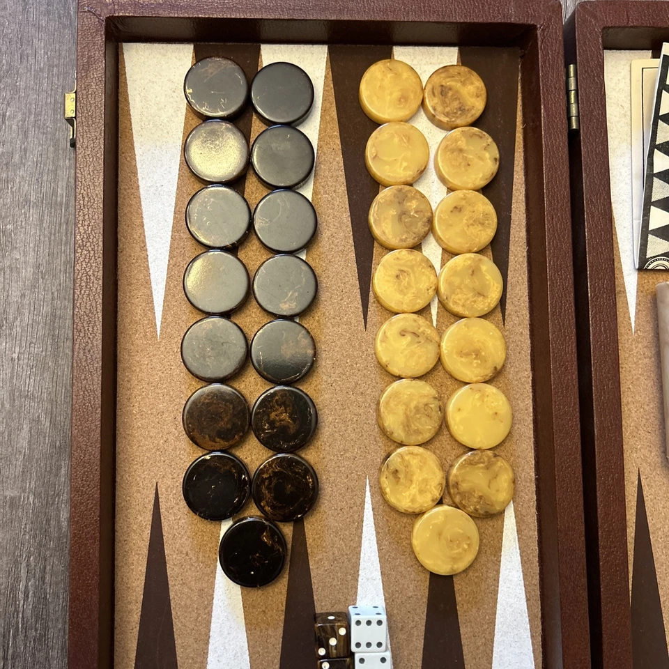 Vintage Cardinal Bakelite? Backgammon Set Brown Swirl Butterscotch - Image 2 of 4