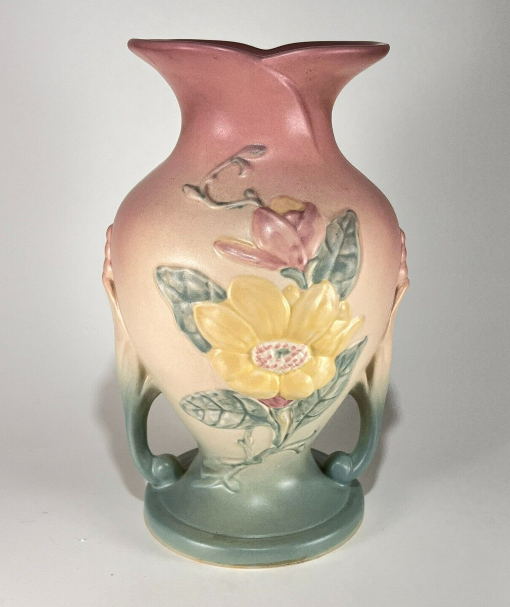 Vtg 1940s Hull Art Vase Double Handle Ceramic Pastel Matte