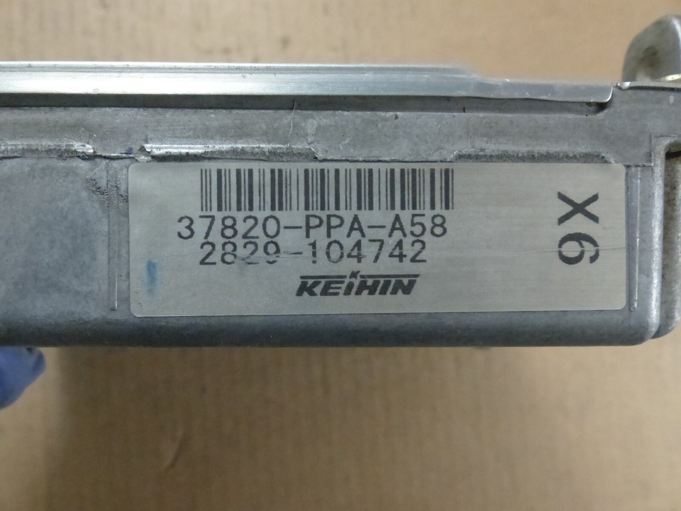 ECU/Boîtier électronique Moteur Pour Honda CR-V 2002-2004 Automatique - Réf. 37820-PPA-A58 - Occasion Fonctionnel