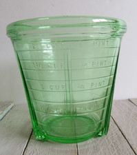 vtg Vidrio Product Corp Measuring Cup Green Uranium Glass Glows Art Deco 1930s