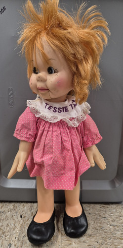 Vintage 1970s Horsman TESSIE TALK Ventriloquist Moving Mouth Pull String READ