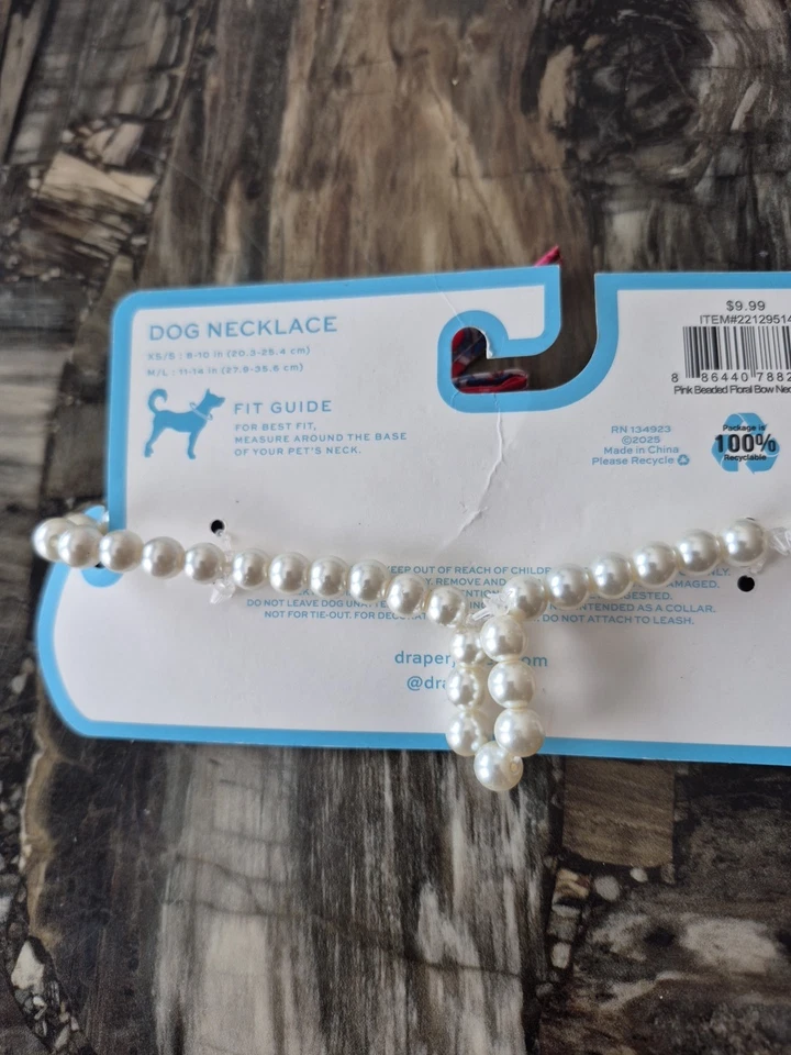 Collar de perlas Draper James mediano/grande para perro Foto 4 de 4