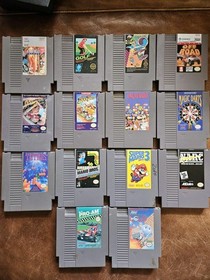 NES Nintendo - Lot of 40 Games, Yobo Console, Controllers, Gun & More. Untested