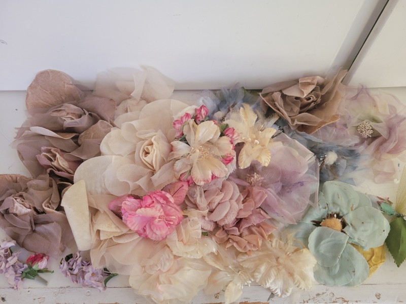 Vintage Millinery Flowers Lot of 23 Velvet Silk Chiffon Roses, Misc. AS IS