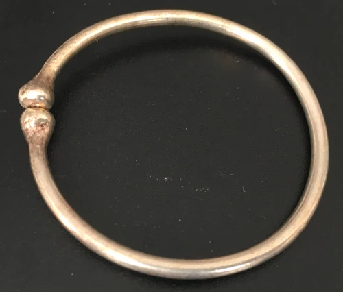 7g Vtg Necklace Pendant ?? MARKED GRT 925 STERLING SILVER Circle Ring lot y