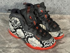 Nike Air Foamposite One GS Sz 1Y Albino Snakeskin Cream Black Red 723946-104