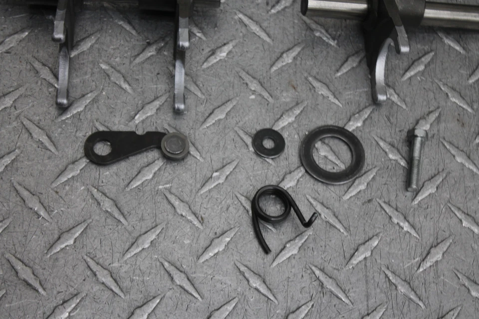 1981 HONDA CM400E ENGINE MOTOR TRANSMISSION TRANNY GEARS - Image 2 of 4