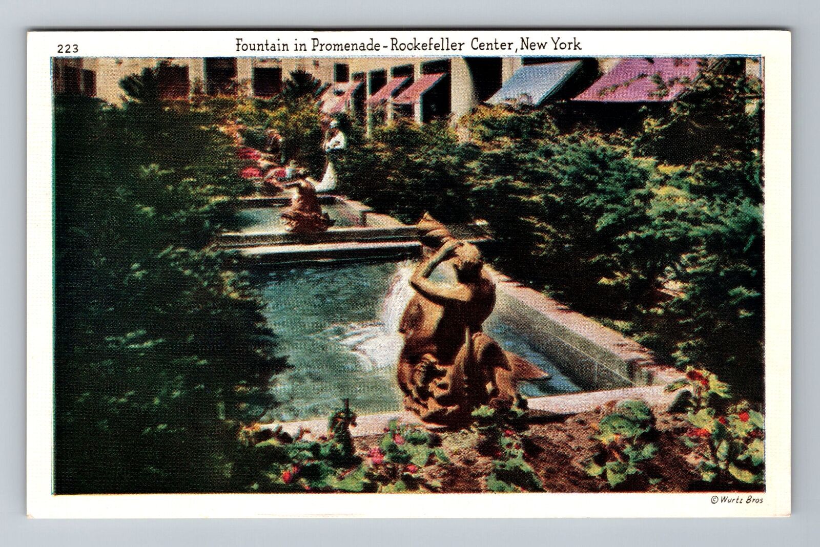 New York City NY,, Fountain, Rockefeller Center Vintage Souvenir Postcard