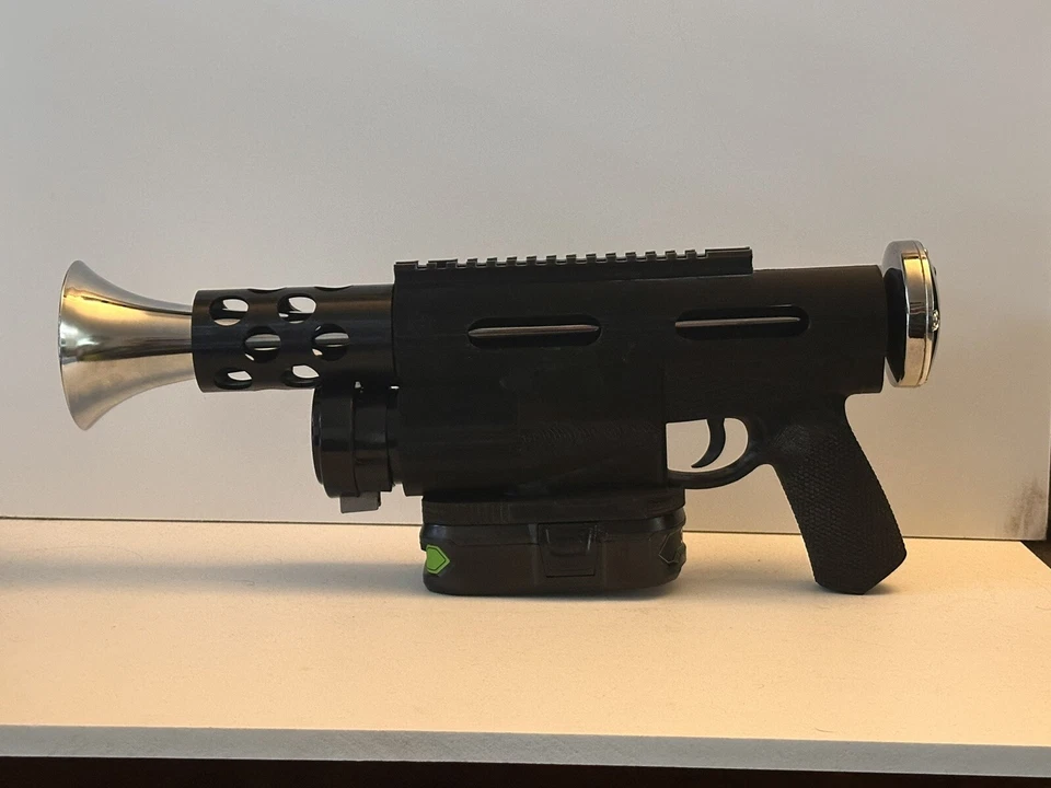 Carbon Fiber Air Horn Gun.  LOUDEST HORN! Unique Design By Mrcaptainobviously - Image 2 of 4