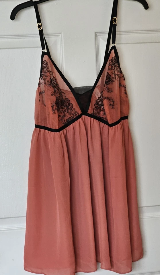 Lencería Lela Rose para Cacique Coral Negro/Correas Ajustables de Encaje Talla 14/16 Foto 4 de 4