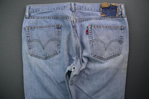 Men's 2011 Levi's 505 Straight Leg Jeans Light Distressed Size 34x32 (Msr 34x31) - Imagen 11 de 12
